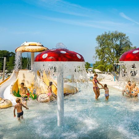 Aminess Planet Camping Maravea Resort - Pitches Novigrad  Exterior photo